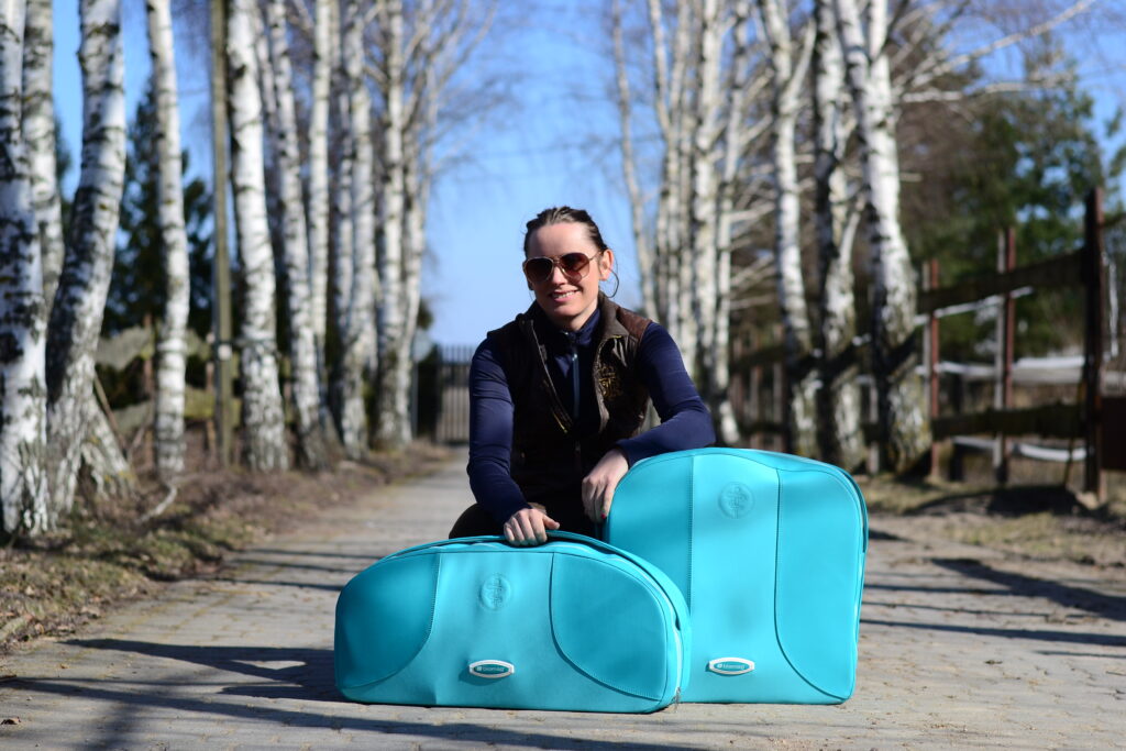 fizjoterapia masaż magnetoterapia streching koni łódzkie fizjoterapeuta Taping